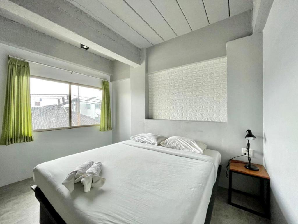 Thai Hotel Krabi Bagian luar foto