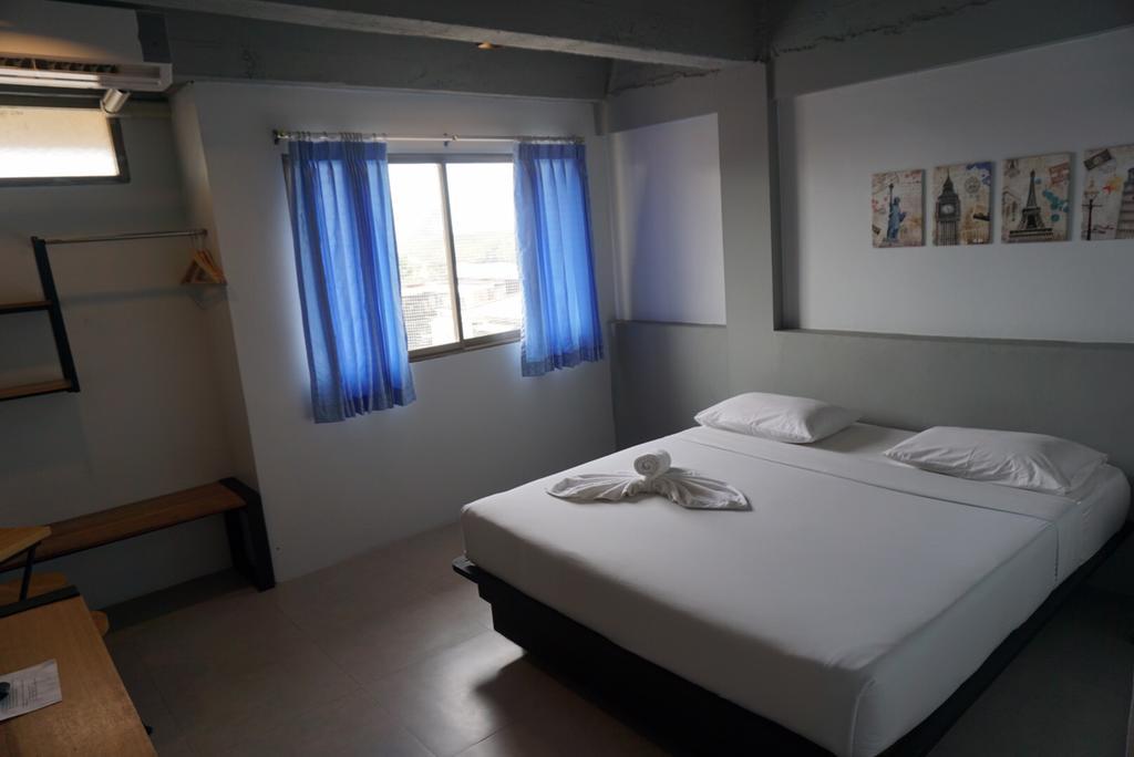 Thai Hotel Krabi Bagian luar foto