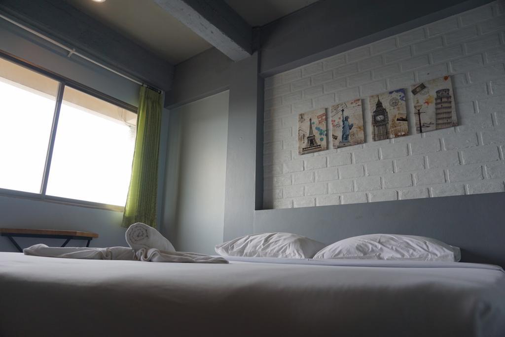Thai Hotel Krabi Bagian luar foto