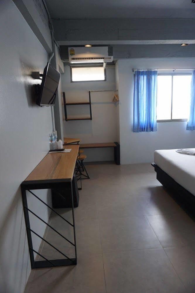 Thai Hotel Krabi Bagian luar foto